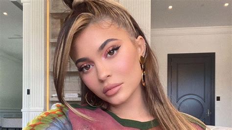 kylie gucci bra|Kylie Jenner Showcases Her Gucci Bra in New Instagram Post.